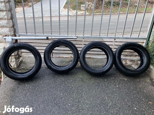 Eladó Michelin Primacy 4 215/55 R17 94W nyári gumi