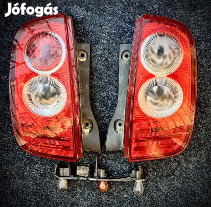 Eladó Micra K12 hátsó lámpa 2005 utáni 18000ft. Bp/posta