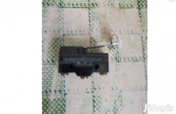 Eladó Mikró kapcsoló