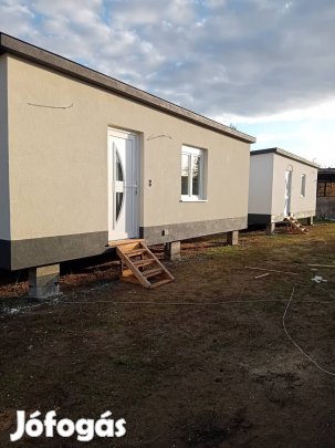 Eladó Mobilház 