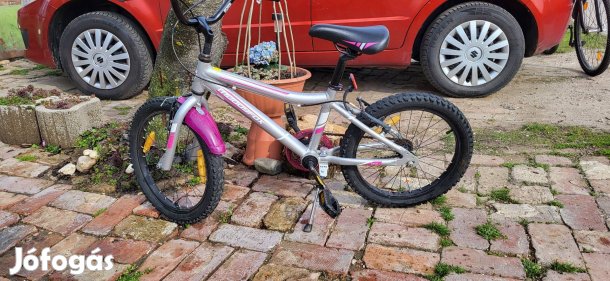 Eladó Muddyfox 16-os gyerek bicikli.