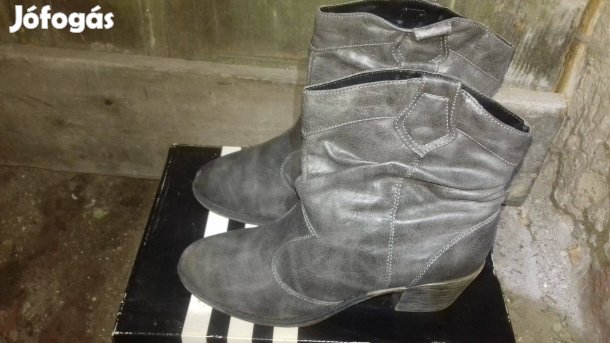 Eladó Never 2 Hot női oka csizma bokacsizma 39-es