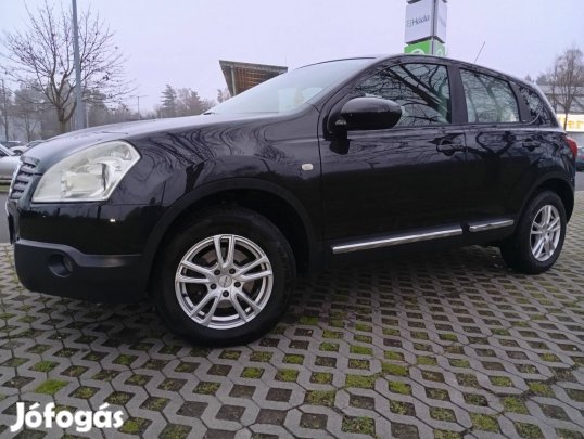 Eladó Nissan Qashqai
