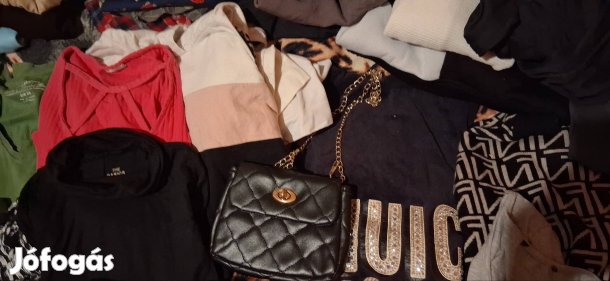 Eladó Női ruhacsomag! M.