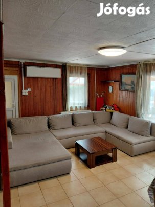 Eladó Nyíregyháza Sóstófürdő családi ház