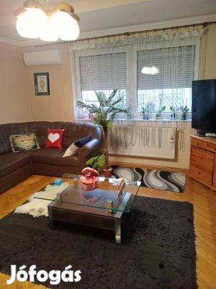 Eladó Nyíregyháza sorház