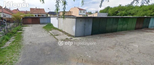 Eladó Önálló garázs, Győr