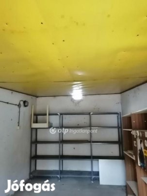 Eladó Önálló garázs, Salgótarján