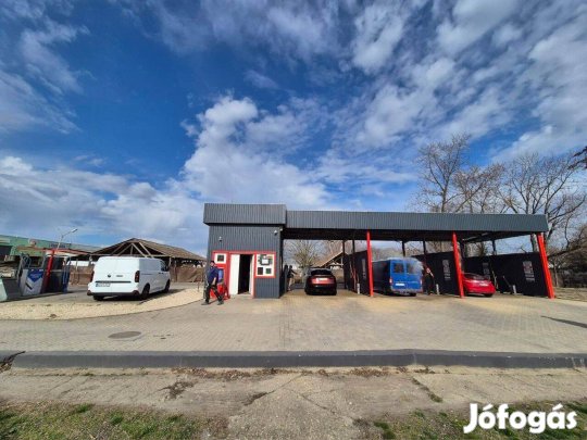 Eladó Önkiszolgáló Autómosó