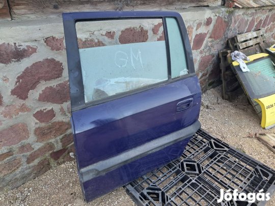 Eladó Opel Zafira A bal hátsó ajtó kompletten részeivel