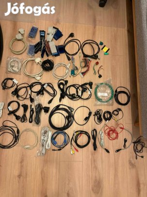 Eladó PC és Audió kábelek - átalakítók - IDE és Floppy kábel
