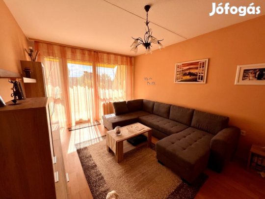 Eladó Pécs-Kertvárosi 67m2-es lakás