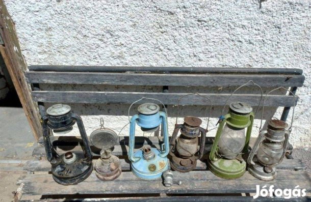 Eladó Petróleúm lámpa