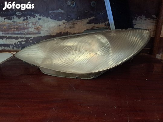 Eladó Peugeot 206 bal első lámpa / fényszóró