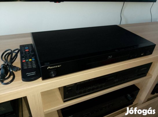 Eladó Pioneer BDP-170-K 3D Blu-ray lejátszó