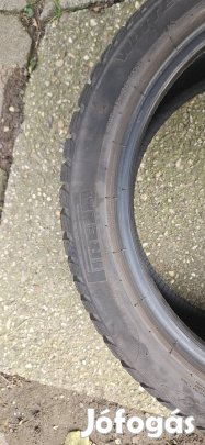Eladó Pirelli téli gumi M+S