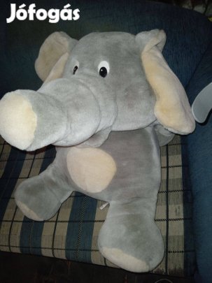 Eladó Plüss Elefánt!