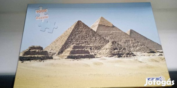 Eladó Puzzle Piramis kirakó