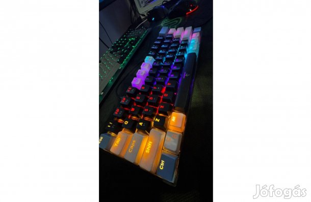 Eladó Red switch-es mechanikus billenytűzet