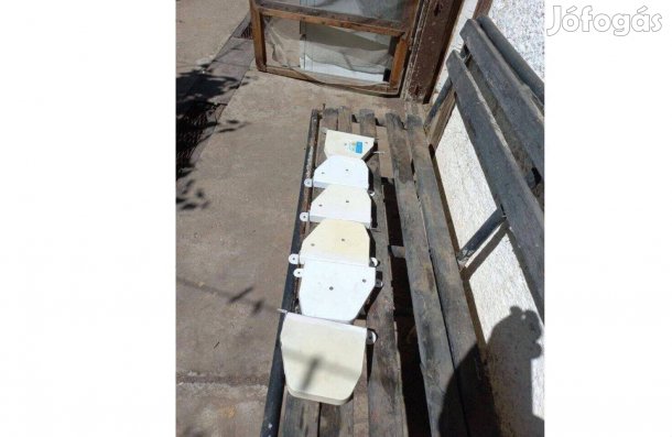 Eladó Redőny alkatrészek