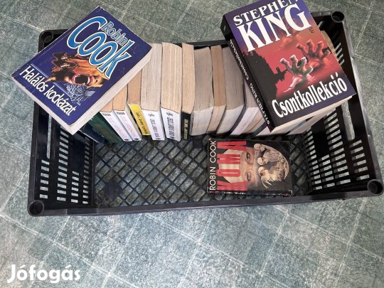 Eladó Régebbi könyvek