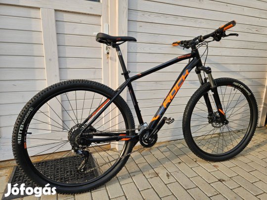 Eladó Rock Machine Manhattan 90-29 Mountain Bike L méretben