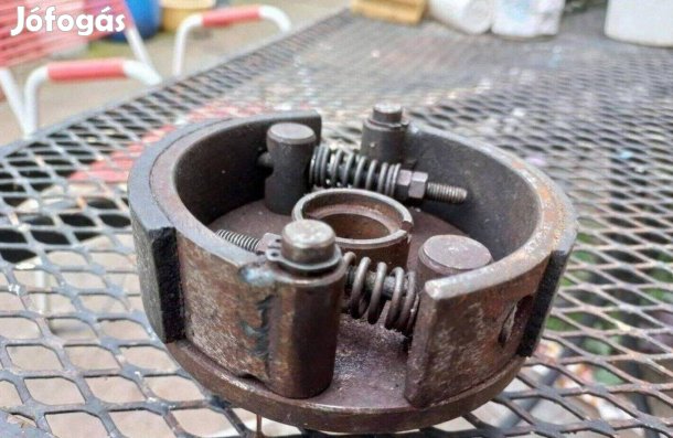 Eladó Rotációs kapa kuplung szerkezet