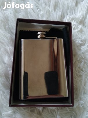 Eladó Rozsdamentes acél lapos flaska 14X10 cm