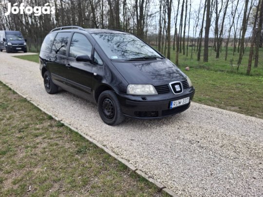 Eladó SEAT Alhambra 2004  megbízható, családi egyterű