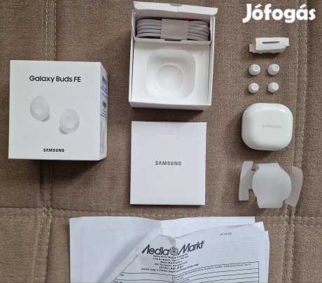 Eladó Samsung Galaxy Buds FE bluetooth fehér színben!!