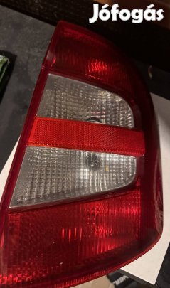 Eladó Skoda Fábia I. Jobb hátsó komplett lámpa!