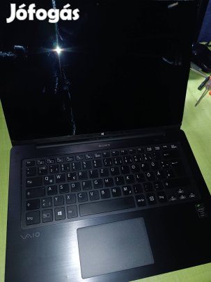 Eladó Sony waio  14,1 érintő kijelzős laptop.