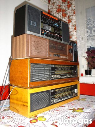 Eladó Sopronban 2 db Atlantic rádió