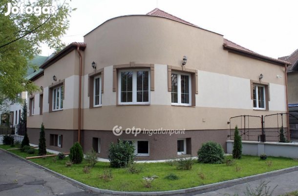 Eladó Szálloda, Miskolc