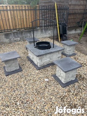 Eladó Szalonnasütő Bográcsozó Szett !