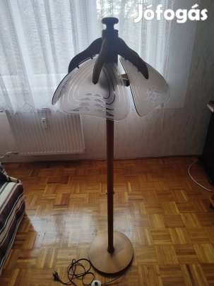 Eladó Szarvasi állólámpa