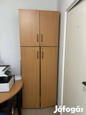 Eladó Szekrény