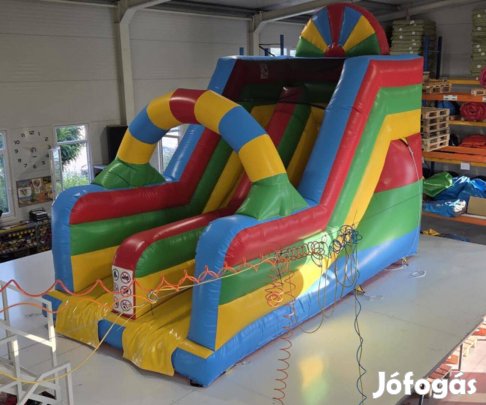 Eladó Szivárványos Csúszda, Légvár, Ugrálóvár