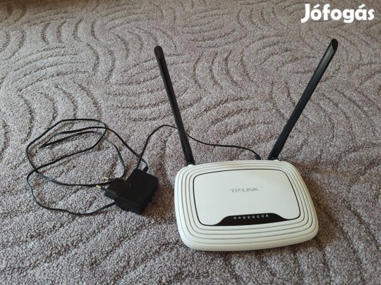 Eladó TP-Link 300 Mbps router (TL-WR841N)