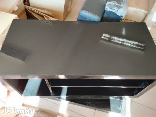 Eladó TV asztal