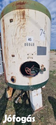 Eladó Tartály!4m3 Élelmiszeripari,Bor,Szennyvíz,Csapadékvíz tároló!!