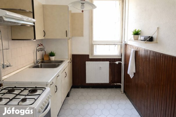 Eladó Tégla Lakás Lakatos Lakótelep