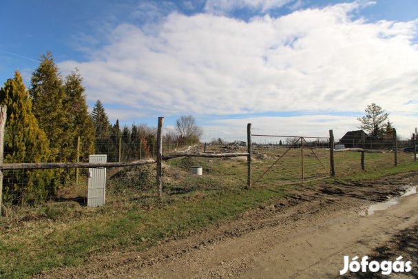 Eladó Telek, Balatonkenese 15.000.000 Ft