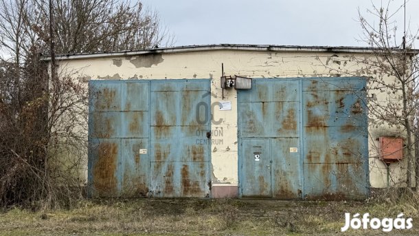 Eladó Telephely Kazincbarcikán! Iparvágány - 34.686nm telek