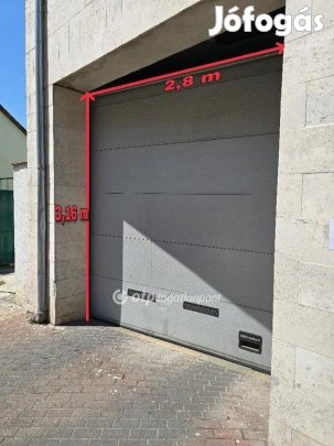 Eladó Teremgarázs, Pápa