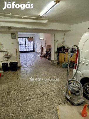 Eladó Teremgarázs, Pécs