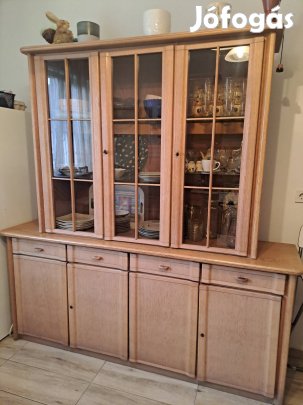 Eladó Tölgy tâlaló szekreny!