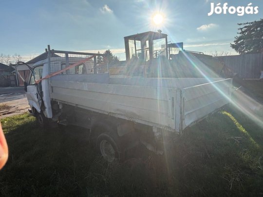 Eladó Törött Mazda