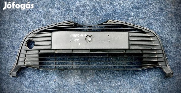 Eladó Toyota Yaris p13 xp130.Díszrács 35000ft. Bp/posta