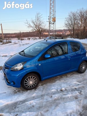 Eladó Toyota aygo